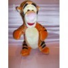 11 "Tigrou Peluche