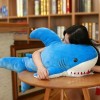 LfrAnk Requin Peluche poupée Fille Oreiller garçon Mignon Enfants Jour Cadeau Anniversaire Cadeau de Noël 90cm 1