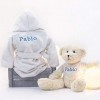 BebeDeParis | Cadeaux originaux pour les nouveau-nés | Panier avec peignoir brodé et ours en peluche | 3-6 mois Bleu 