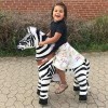 PonyCycle Officiel Classique U Série Balade à Zebra Jouet Animal en Peluche Animal Qui Marche Zebra pour Les Enfants de 4 à 9