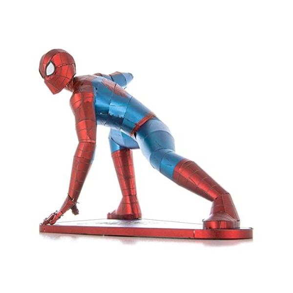 Metal Earth Puzzle 3D Spider Man Puzzle en Métal de Marvel Maquettes à construire pour adultes Niveau Modéré 16,2 x 7 x 9 CM