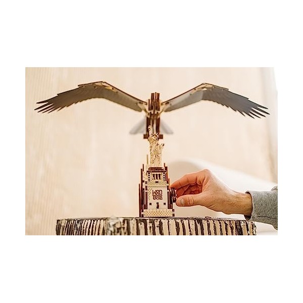 Wood Trick Liberty Eagle Puzzles en bois 3D pour adultes et enfants à construire - Mouvement mécanique des ailes - Ingénierie