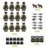 CLIUNT Lot de 12 figurines militaires, mini kit de jeu militaire, équipement de swat pour enfants avec armes, gilets anti-écl