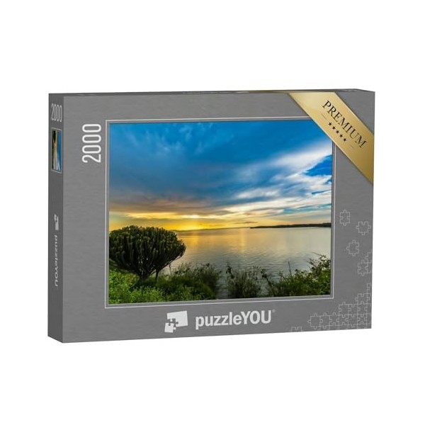 puzzleYOU : Puzzle de 2000 pièces « Coucher de Soleil Tranquille sur Le lac Victoria, Kenya »