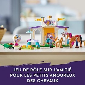 LEGO 41746 Friends Le Dressage Équestre, Jouet de Chevaux et Poney avec Mini-Poupées Aliya et Mia, Cadeau de Soin des Animaux
