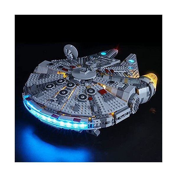 GEAMENT Jeu De Lumières pour Star Wars Millennium Falcon Faucon Millenium - Kit Déclairage LED Compatible avec Lego 75257 