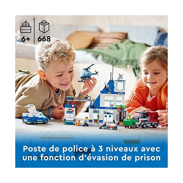 LEGO 60316 City Le Commissariat de Police: Jouet de Construction avec Voiture, Camion de Poubelle et Hélicoptère, pour Les En