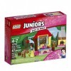 LEGO Juniors Chalet forestier Blanc Neige 10738 kit de Construction 67 pièces Blanc