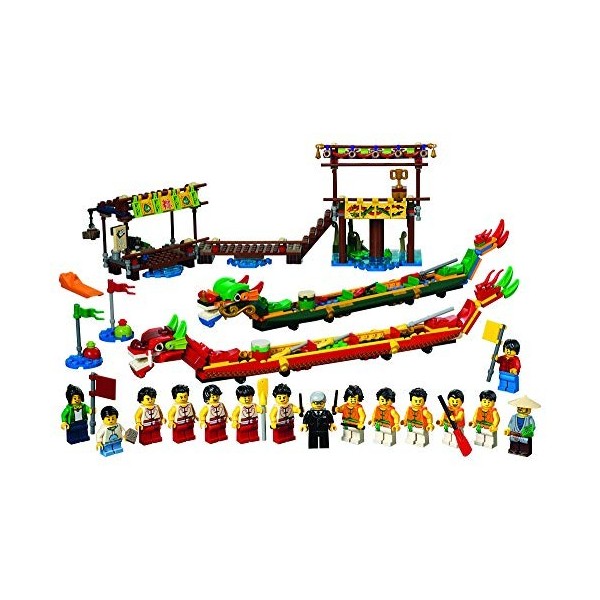 LEGO Dragon Boat Race - Stage Dragon Boat Race and Paddle for Victory !