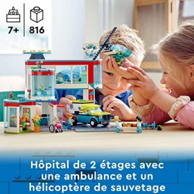 LEGO 60330 City L’Hôpital, Set de Construction, Jouet Camion d’Ambulance, Hélicoptère et 12 Minifigurines, pour Garçons et Fi