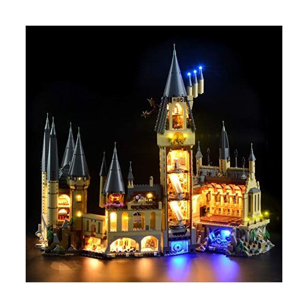 GEAMENT Jeu De Lumières pour Harry Potter Le Chateau De Poudlard Hogwarts Castle - Kit Déclairage LED Compatible avec Lego