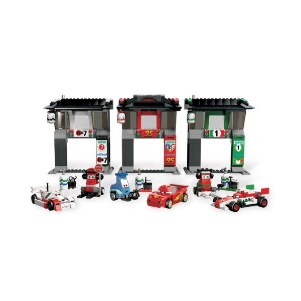 Lego - 301004 - Cars 2 Exclusivite - 8679 - Le Circuit International De Tokyo