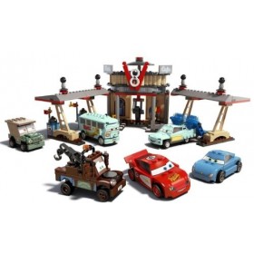 LEGO Cars - 8487 - Jeu de Construction - Le Café V8 de Flo