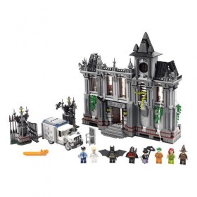 LEGO - Super Heroes - 10937 - Jeu de Construction - Batman Lévasion de lasile darkham asylum