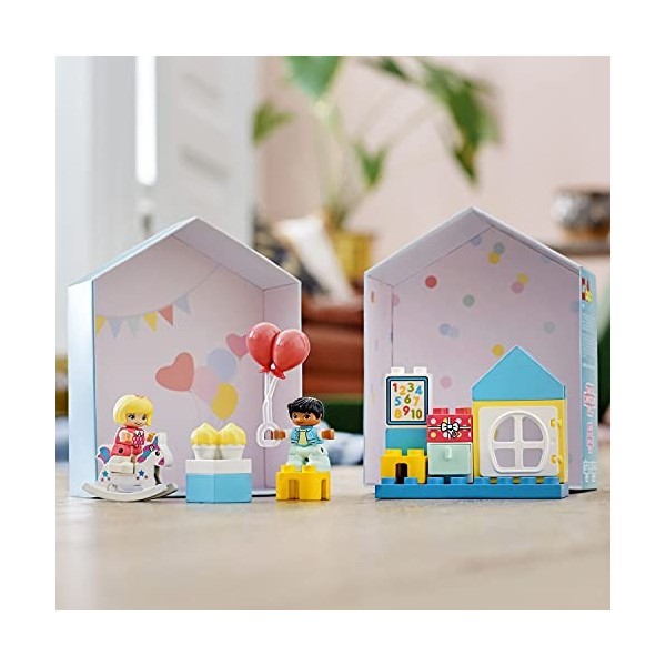 LEGO 10925 Duplo Town La Salle De Jeux Boîte de Petite Maison De Poupées, Jouet éducatif pour Enfants De 2 Ans Et