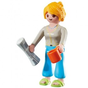 Playmobil 70972 Jeune Femme et Journal- City Life - La Maison Moderne - Un Personnage, Une Histoire Scène de Vie