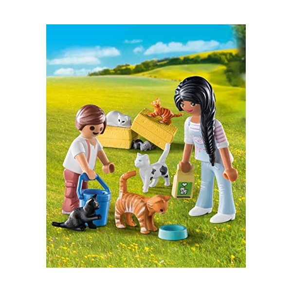 Playmobil 71309 Famille de Chats avec Femme et Enfant - La Vie à la Ferme - Découvrir lagriculture - La Gamme Ferme est fabr