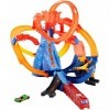 Hot Wheels City Piste Volcan, coffret de jeu de petites voitures avec circuit, Jouet pour enfant, FTD61