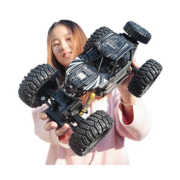 Voitures télécommandées haute vitesse 1/14 échelle 2.4Ghz Monster Truck Off-Road Rock Hobby Toys Véhicules Camion sur chenill