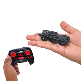 Hot Wheels Batmobile De « The Batman », Véhicule Télécommandé, Décorations Authentiques, À Collectionner, Jouet Enfant, Dès 5