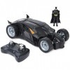 DC COMICS BATMAN - Batmobile RC 1:20 + Figurine Batman 10 cm - Voiture Télécommandée Echelle 1:20 - Technologie 2,4 Ghz - Pil
