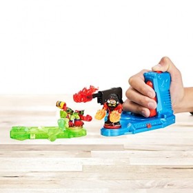 Akedo-Légendes Powerstorm Manette de méga Coup de Poing élémentaire et Figurine Exclusive Turbo Chux et Ses 4 Accessoires, 14