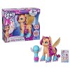 My Little Pony: A New Generation Sunny Starscout en Rollers, Jouet 22,5 cm télécommande, 50 réactions, lumières et Musique