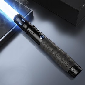 Sabre laser Duel, sabre laser à balançoire lisse avec interrupteur rotatif, RGB 15 couleurs modifiables 12 sons polices sabre