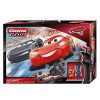 Carrera GO!!! Disney Pixars Cars - Lets Race – Circuit de course électrique avec voitures miniatures Flash McQueen et Jackso